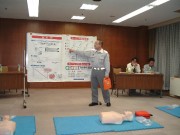 AED講習会の写真２
